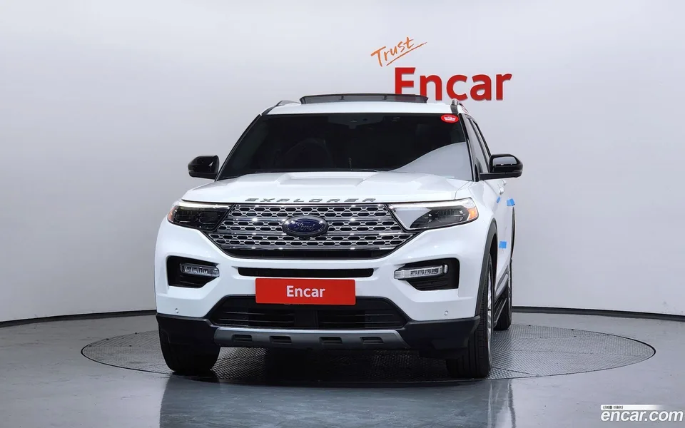 Ford Explorer 2.3 4WD 2023 — миниатюра 3