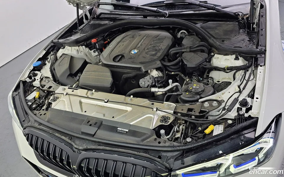 BMW 3 Series 320d M 2025 — миниатюра 5