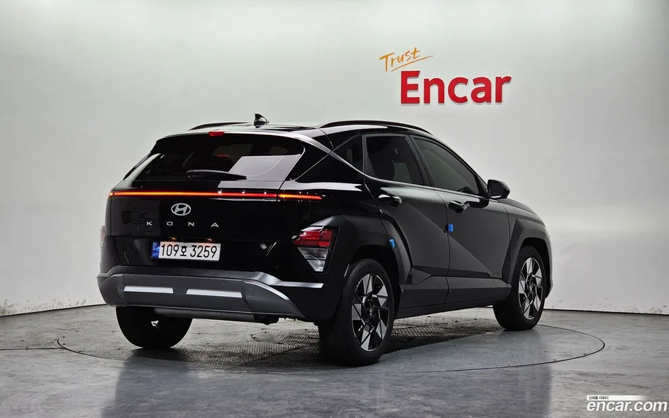 Hyundai Kona 2.0 2WD 2024 — миниатюра 2