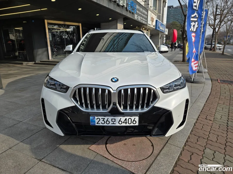 BMW X6 xDrive40i M 2024 — миниатюра 3