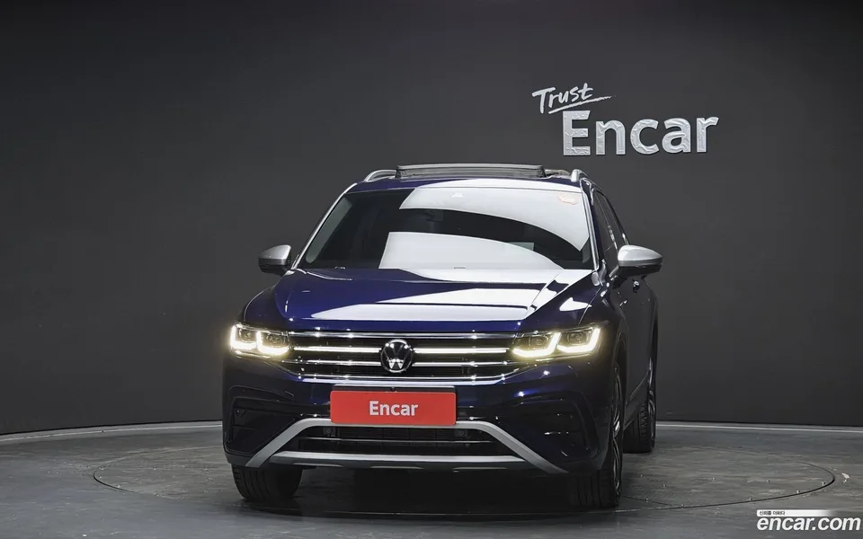 Volkswagen Tiguan Allspace 2.0 TSI 2022 — миниатюра 3