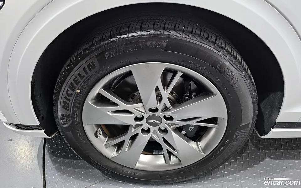 Genesis GV70 2.5T 2WD 2023 — миниатюра 5