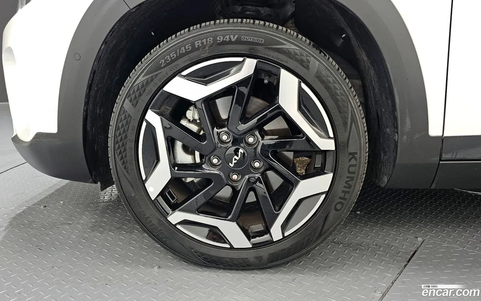 Kia Seltos 1.6 2WD 2023 — миниатюра 5