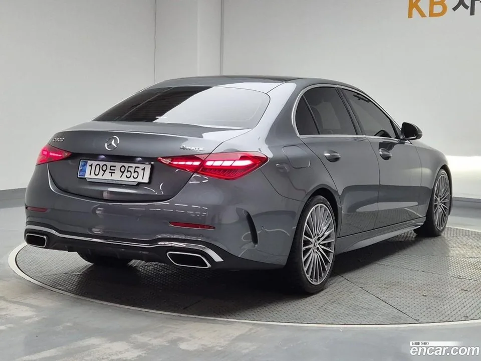 Mercedes-Benz C-Class C300 4MATIC AMG Line 2023 — миниатюра 3