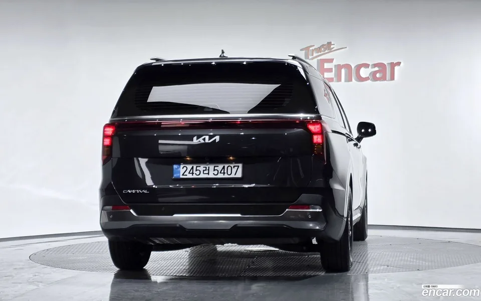 Kia Carnival 9 2025 — миниатюра 4