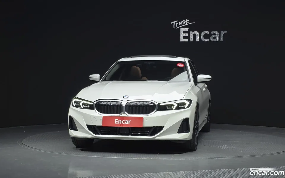 BMW 3 Series 320i 2025 — миниатюра 3