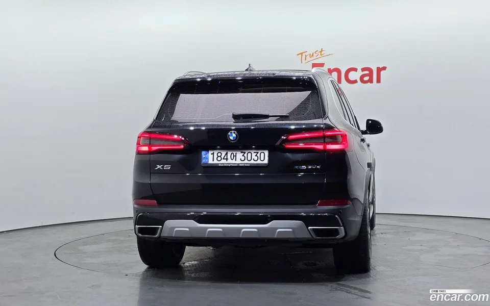 BMW X5 xDrive 30d xLine 2022 — миниатюра 4