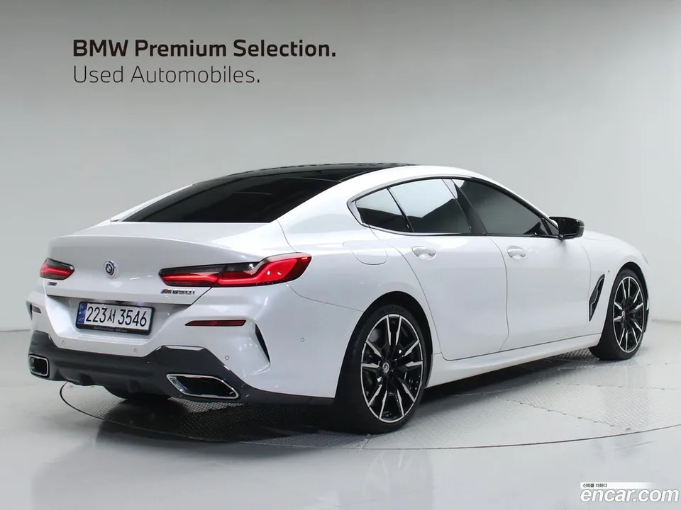 BMW 8 Series M850i xDrive 2023 — миниатюра 2