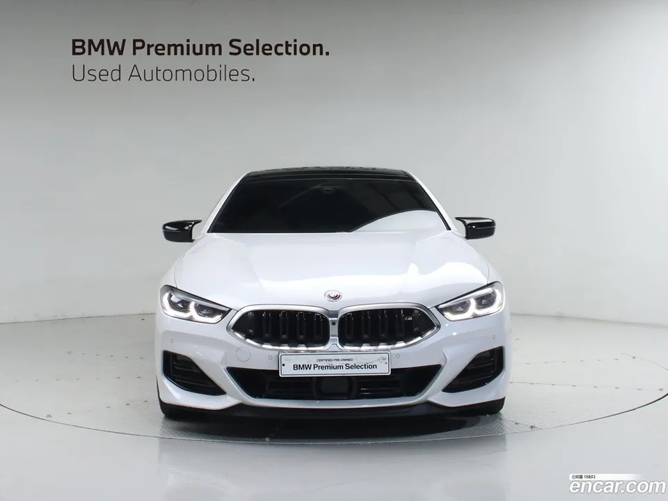 BMW 8 Series M850i xDrive 2023 — миниатюра 3