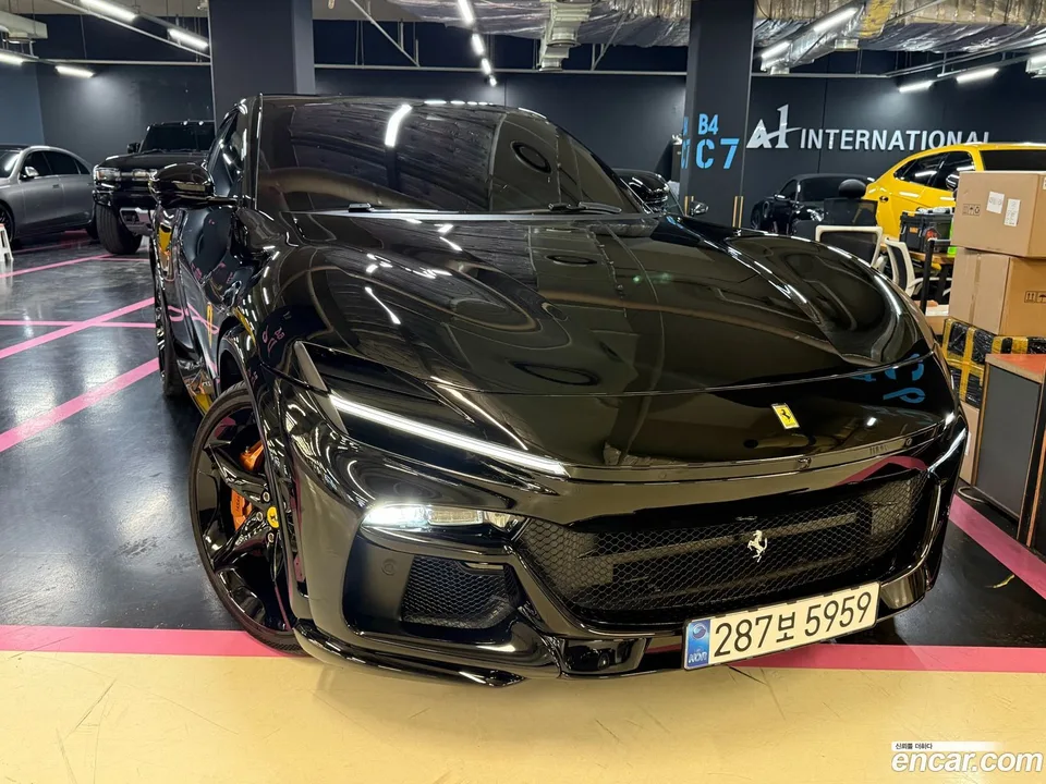 Ferrari Purosangue 6.5 V12 2025 — миниатюра 2