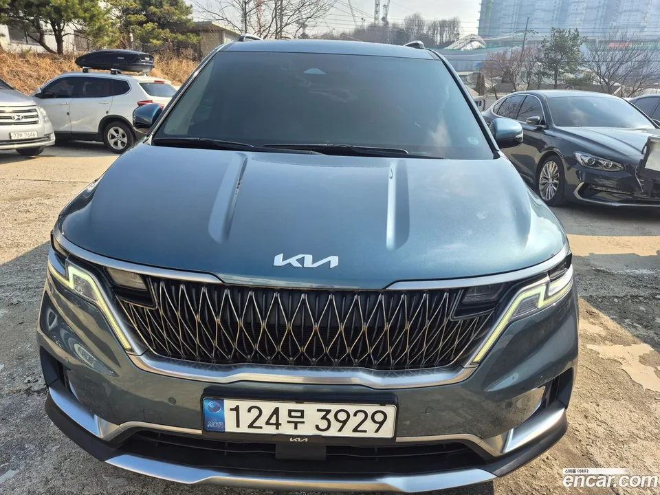Kia Carnival 9 2022 — миниатюра 3