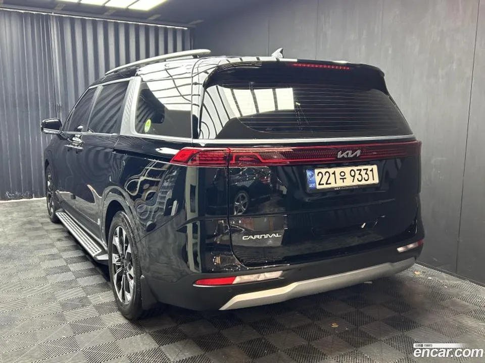 Kia Carnival 9 2022 — миниатюра 4