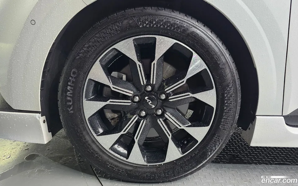 Kia Carnival 9 () 2022 — миниатюра 5