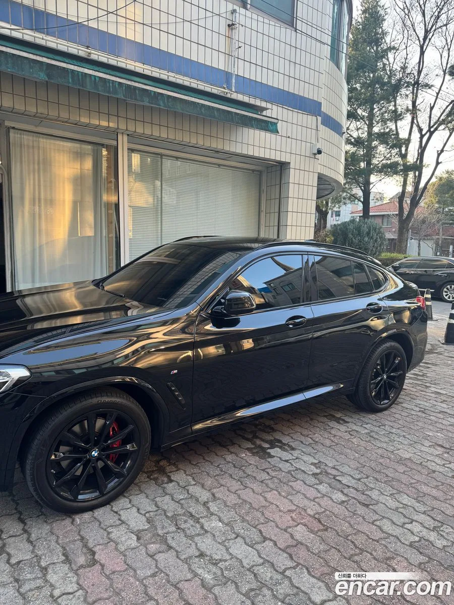 BMW X4 xDrive20i M 2025 — миниатюра 2