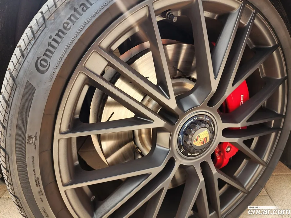 Porsche Panamera (976) 4.0 GTS 2025 — миниатюра 5