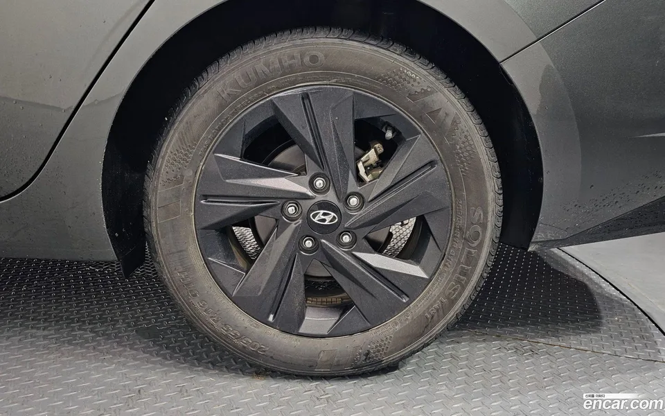 Hyundai Avante 1.6 2022 — миниатюра 5