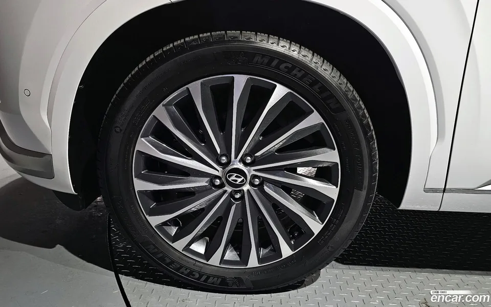 Hyundai Palisade 3.8 2WD 2023 — миниатюра 5