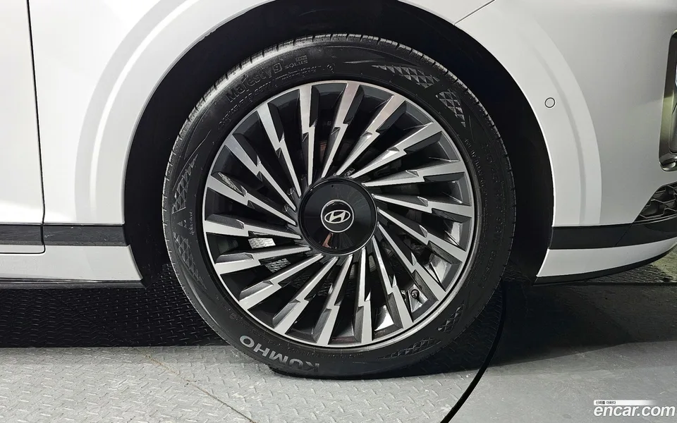 Hyundai Grandeur Hybrid 2024 — миниатюра 5