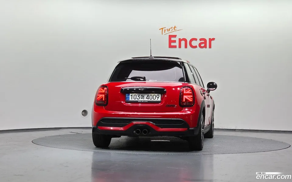 MINI Cooper S 5 2022 — миниатюра 4