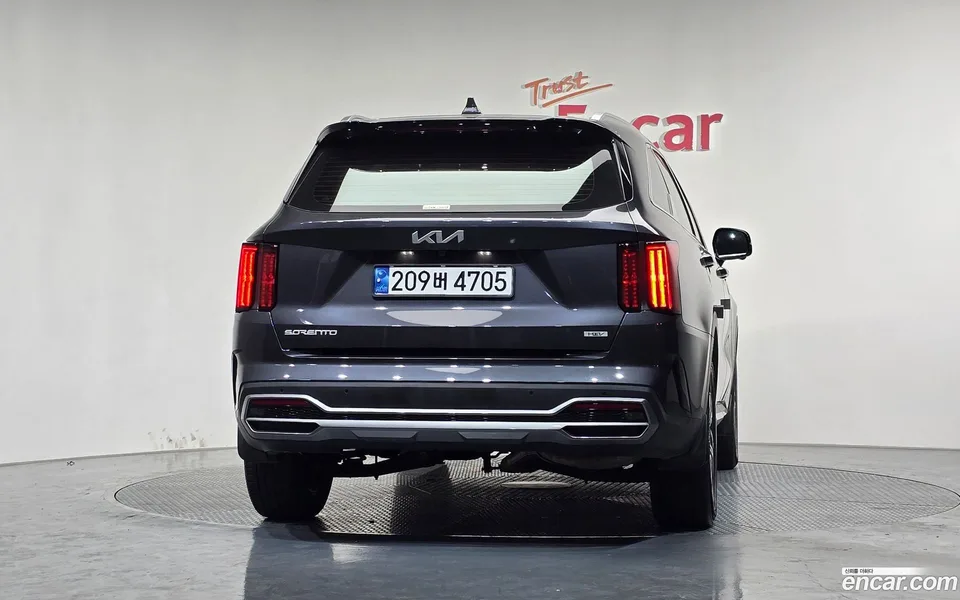 Kia Sorento HEV 1.6 2WD 2023 — миниатюра 4