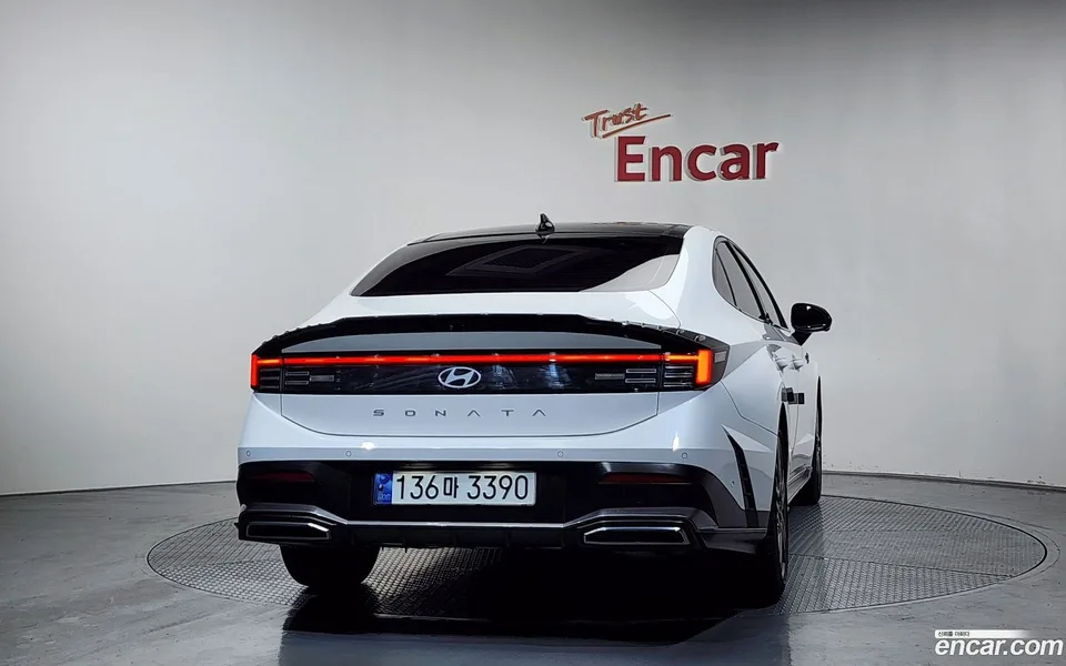 Hyundai Sonata The Edge 1.6 2023 — миниатюра 4