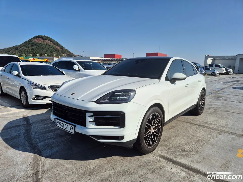Porsche Cayenne 3.0 2024 — миниатюра 2
