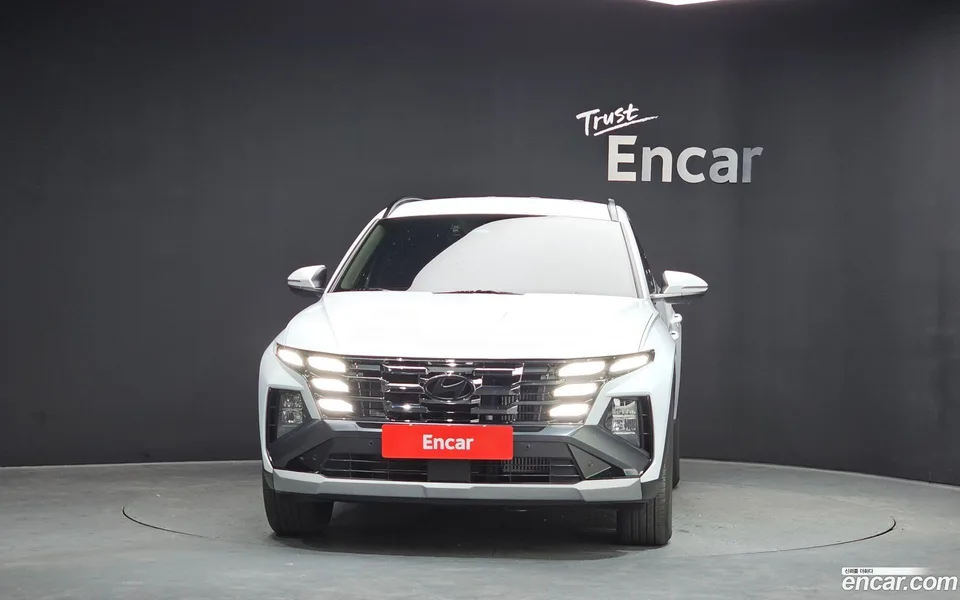 Hyundai Tucson NX4 1.6 2WD 2025 — миниатюра 3