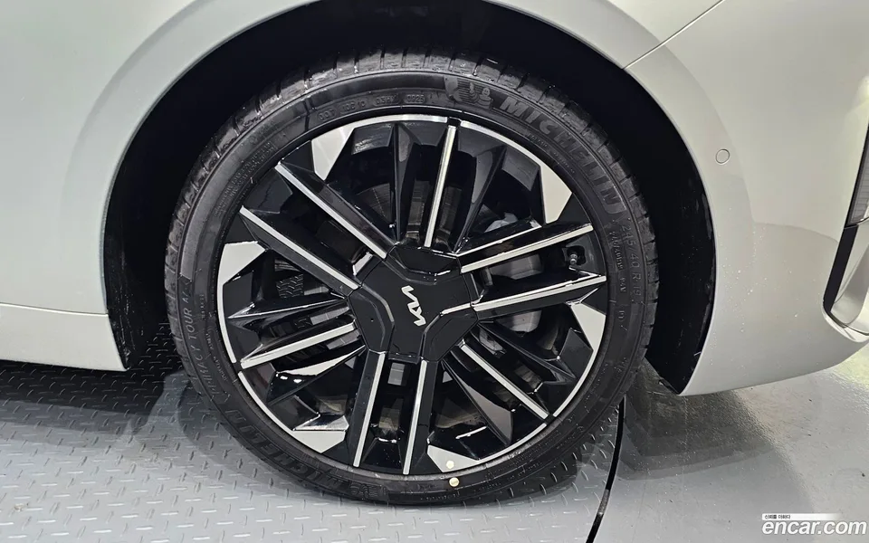Kia K8 2.5 2WD 2025 — миниатюра 5