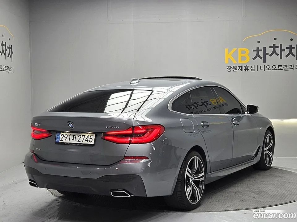 BMW 6 Series GT 630i xDrive M 2023 — миниатюра 2