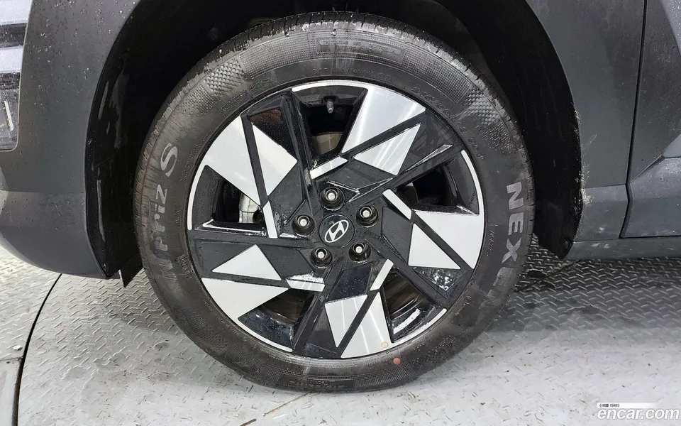 Hyundai Kona 1.6 2WD 2025 — миниатюра 5