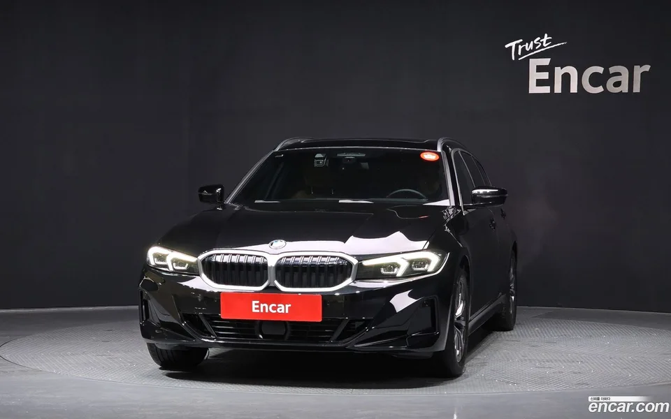 BMW 3 Series 320i 2023 — миниатюра 3