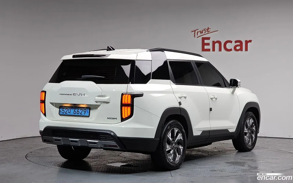 KG Mobility Torres EVX E7 2023 — миниатюра 2