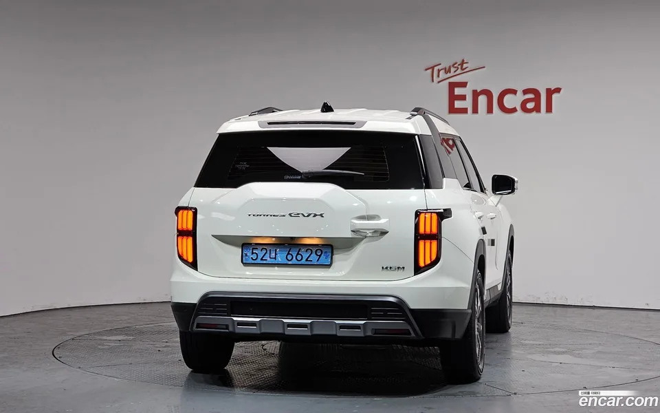 KG Mobility Torres EVX E7 2023 — миниатюра 4