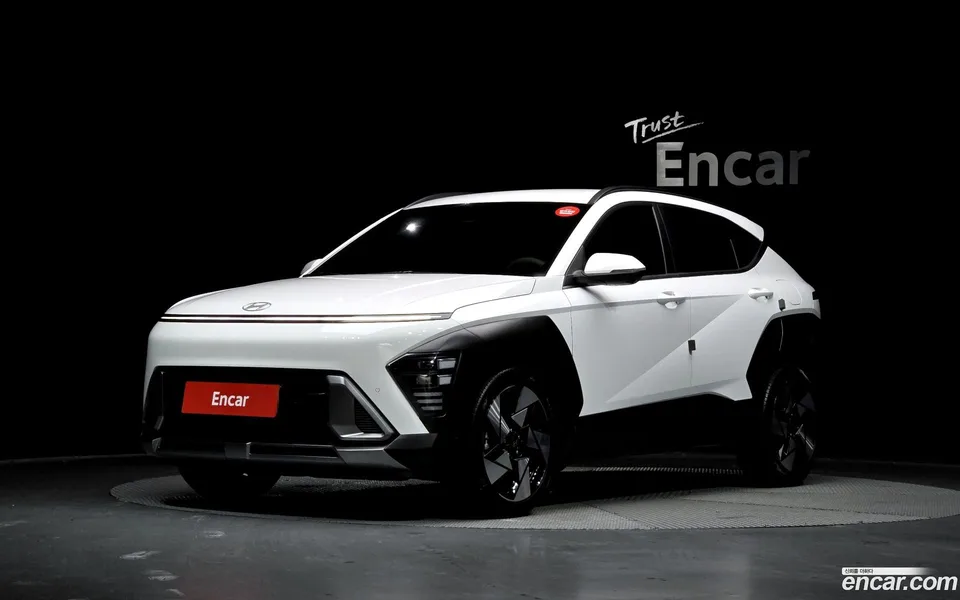 Hyundai Kona 1.6 2WD 2024 — фото 1, купить с доставкой в Москву