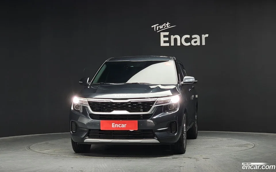 Kia Seltos 1.6 4WD 2022 — миниатюра 3