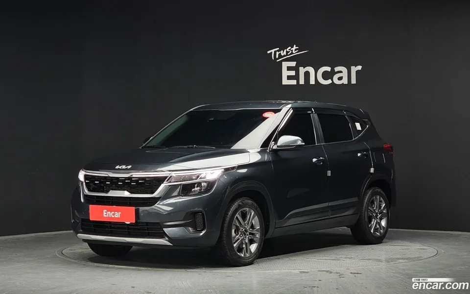 Kia Seltos 1.6 4WD 2022 — фото 1, купить с доставкой в Москву
