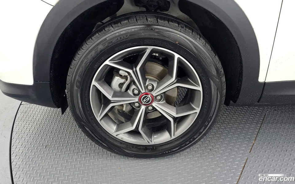 KG Mobility Korando 1.5 2WD R- 2022 — миниатюра 5