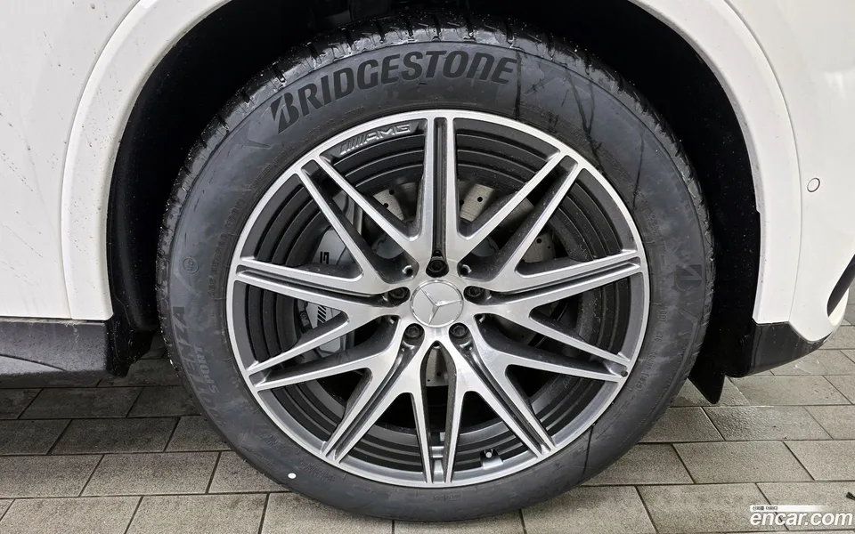 Mercedes-Benz GLC-Class AMG GLC43 4MATIC 2025 — миниатюра 5