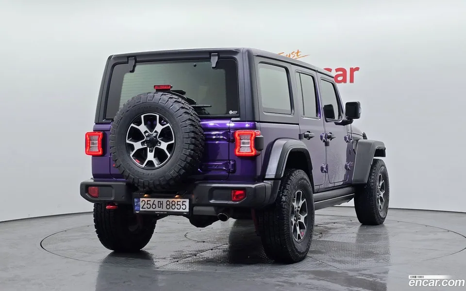 Jeep Wrangler 2.0 4 2023 — миниатюра 2