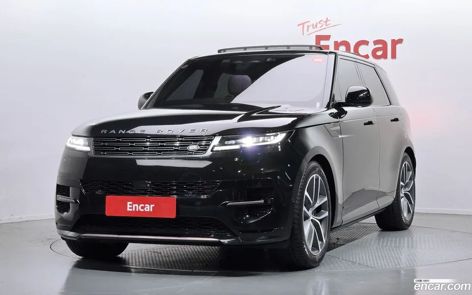 Land Rover Range Rover Sport P400 AB 2025 — фото 1, купить с доставкой в Москву