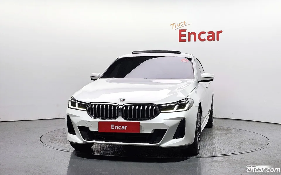 BMW 6 Series GT 620d xDrive M 2022 — миниатюра 3