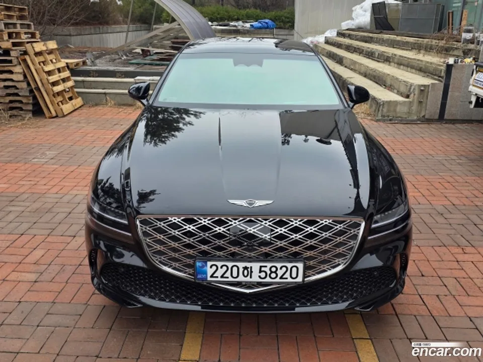 Genesis G80 (RG3) 2.5 2WD 2024 — фото 1, купить с доставкой в Москву