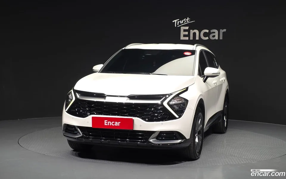 Kia Sportage 1.6 2WD 2022 — миниатюра 3
