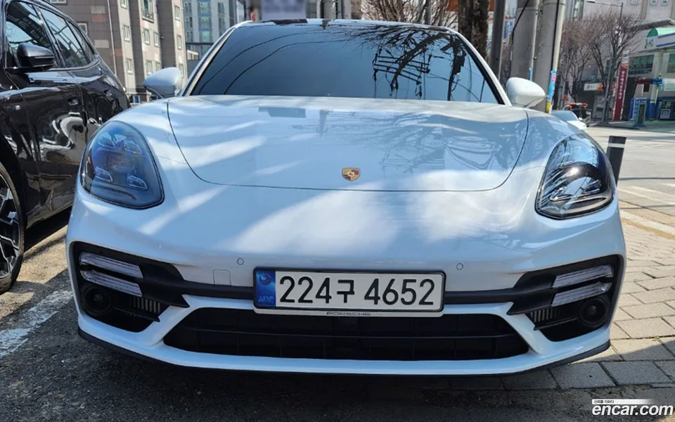Porsche Panamera (971) 2.9 AWD E- 2023 — фото 1, купить с доставкой в Москву