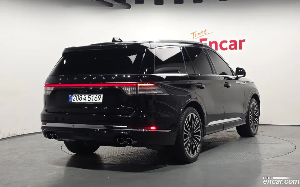 Lincoln Aviator 3.0 AWD 2025 — миниатюра 2