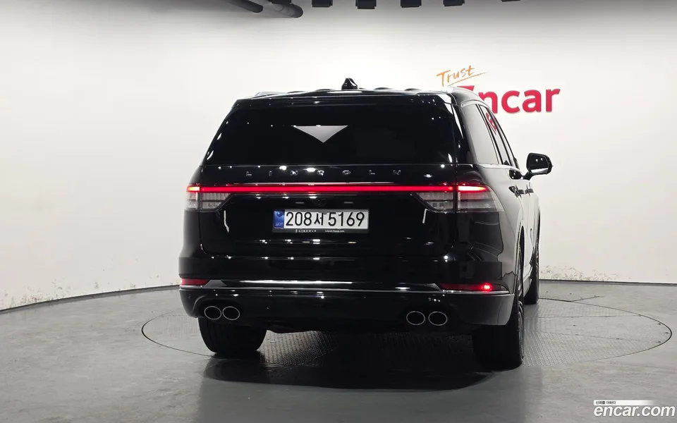 Lincoln Aviator 3.0 AWD 2025 — миниатюра 4