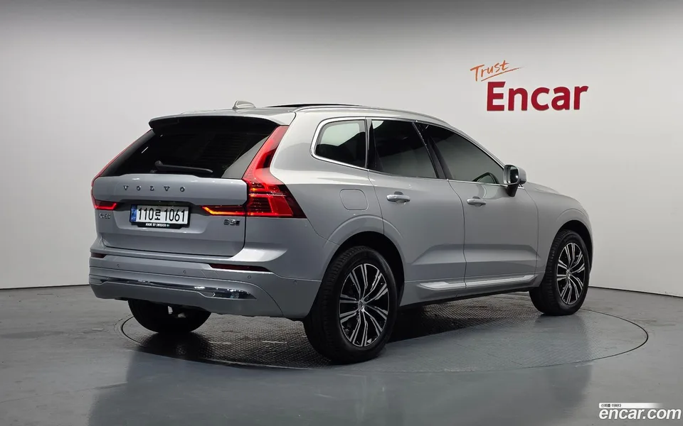 Volvo XC60 B5 2022 — миниатюра 2
