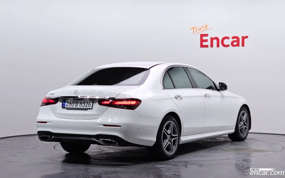Mercedes-Benz E-Class E250 AMG Line 2023 — миниатюра 2