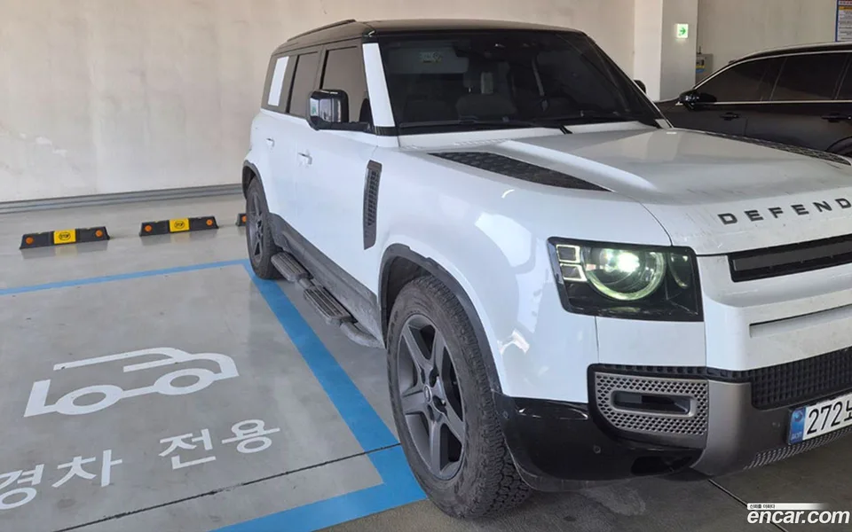 Land Rover Defender 110 D250 X- SE 2025 — миниатюра 3
