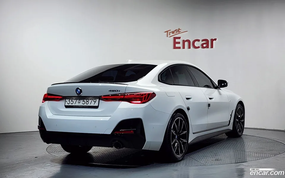 BMW 4 Series 420i M 2025 — миниатюра 2